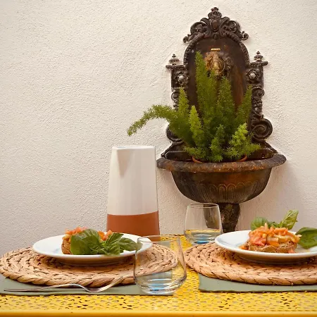 Bed & Breakfast Artas La Tua Casa Indipendente A Lecce