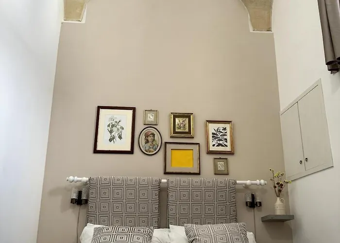 Artas La Tua Casa Indipendente A 住宿加早餐酒店 莱切